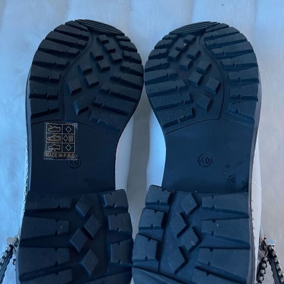 Sergio Todzi GF0707 white studded ankle boots with adjustable buckle str… - Picture 9 of 12